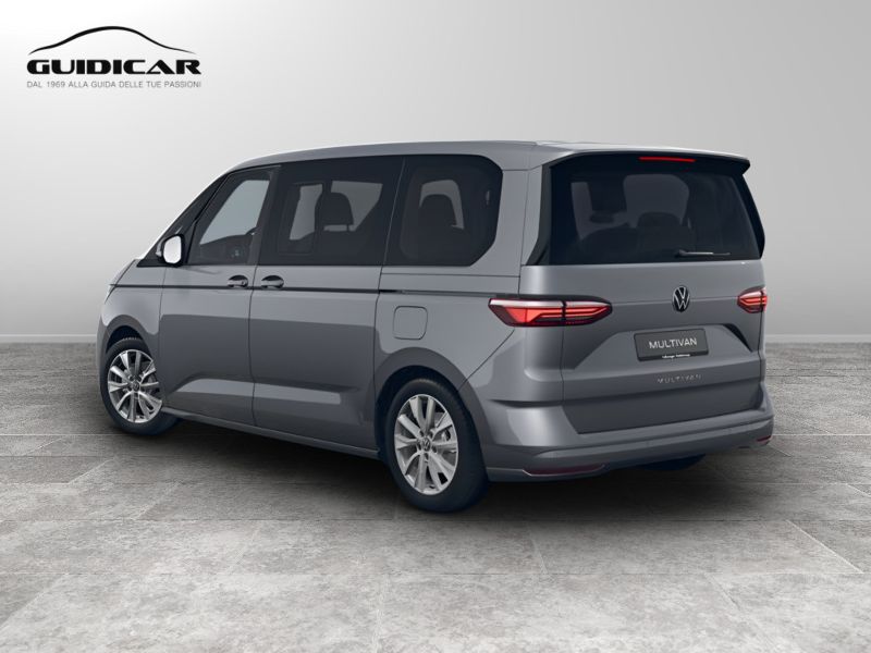GuidiCar - VOLKSWAGEN INDUSTRIALI NUOVO Multivan 1 Multivan Life  2.0 TDI 110kW  ant. DSG Nuovo